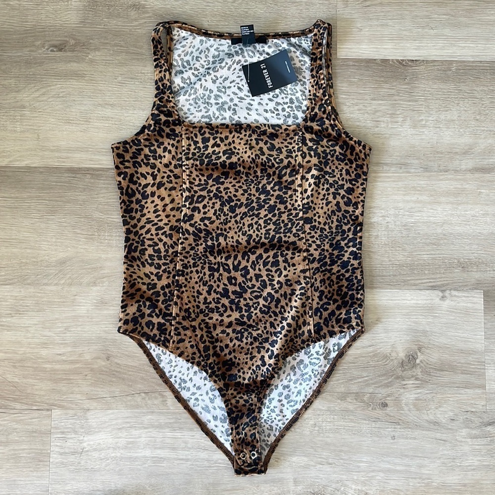Forever 21 Leopard Bodysuit Sz L - Picture 1 of 7